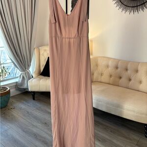 Elegant Pink Sleeveless Gown
